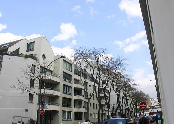 Appartamento Bright - Near Garden *